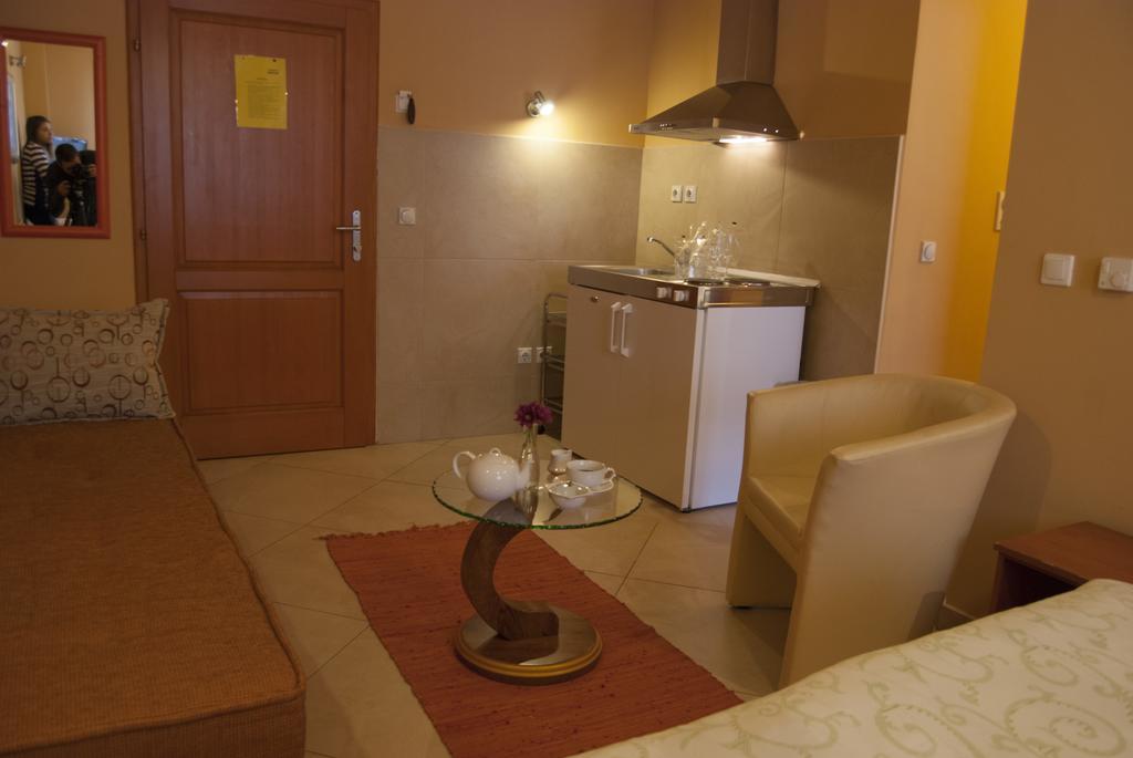 Hotel Portal Скоп'є Екстер'єр фото